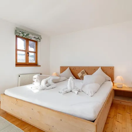Marchfeld Dağ evi Kitzbühel